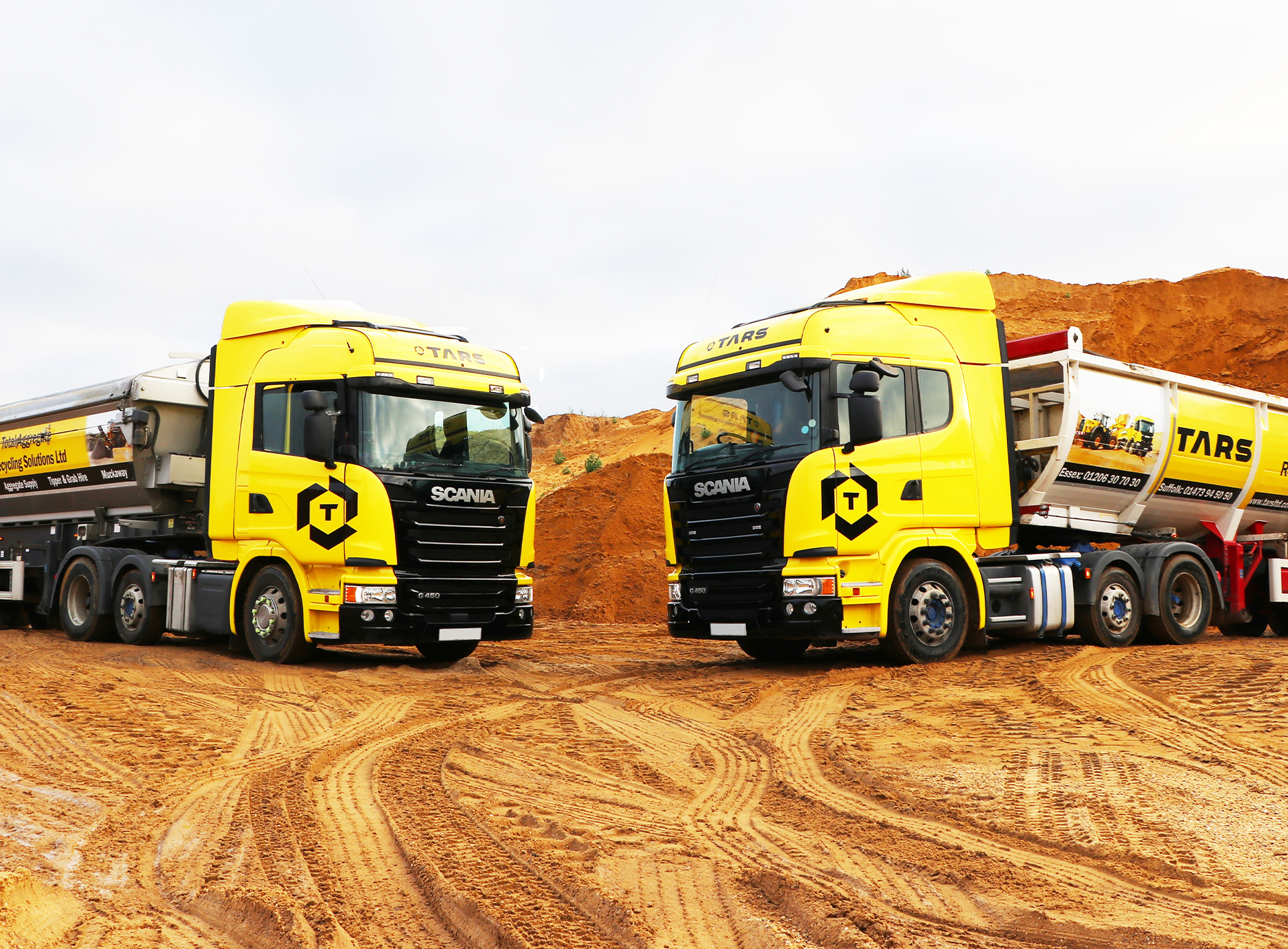 Total Aggregate Recycling Solutions Ltd Artics and Grab Lorry